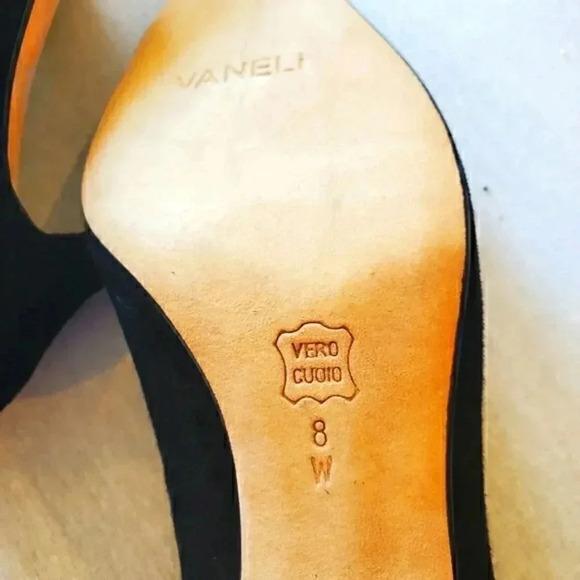 NWOT Vaneli "Luanne" black suede & leather kitten heels Size 8 - Picture 5 of 5